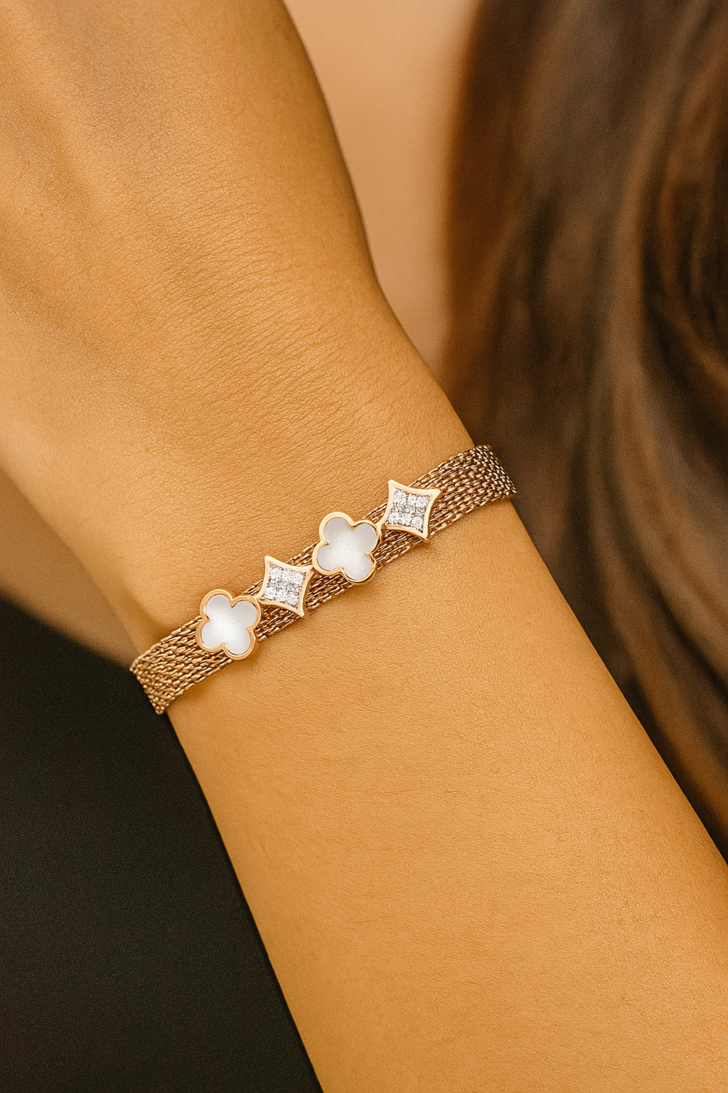 clover and diamond bracelet