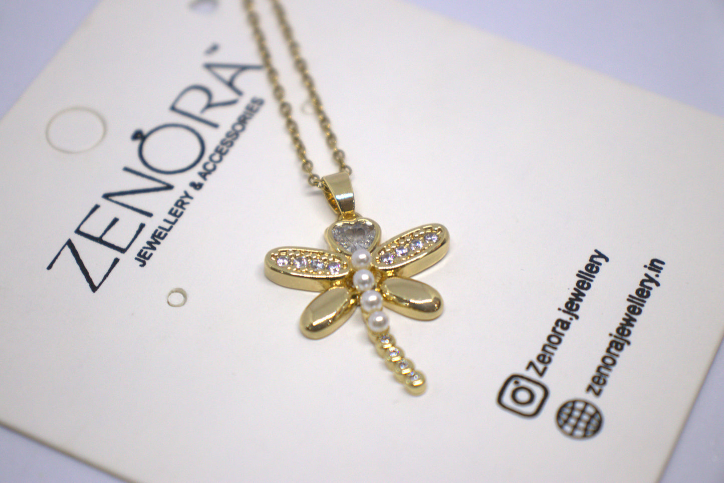 Classy New Pendent Gold