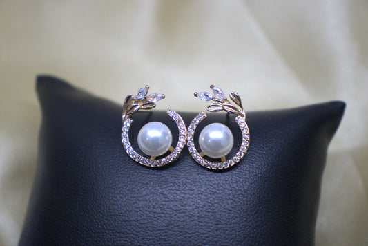 Queen Pearl Earrings