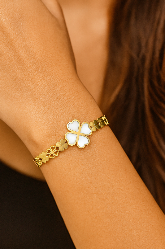 Kada Style Clover Bracelet